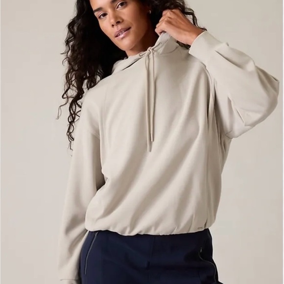 Athleta Tops - Athleta Seasoft Bubble Hem Hoodie in Abalone Grey